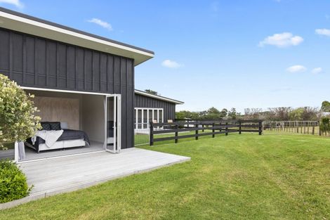 Photo of property in 114 Bombay Road, Bombay, 2675