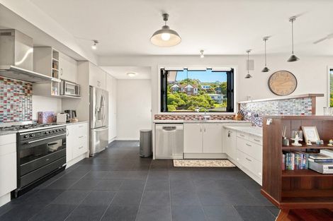 Photo of property in 28 Cliffs Road, Saint Clair, Dunedin, 9012