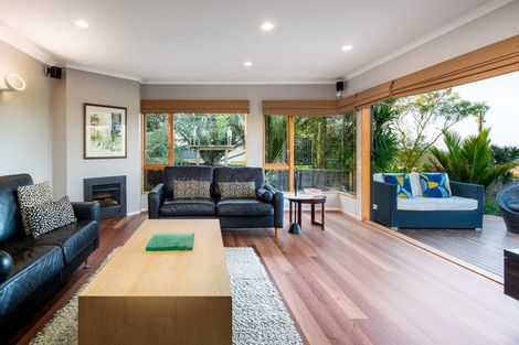 Photo of property in 35a Kowhai Road, Mairangi Bay, Auckland, 0630