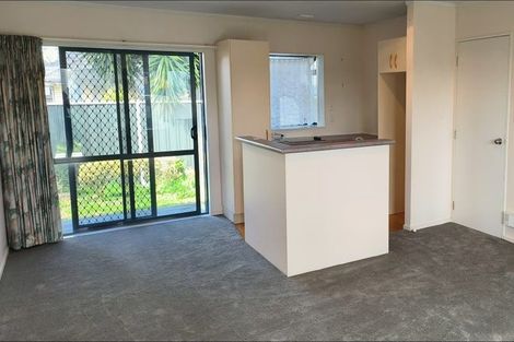 Photo of property in 45 Clevedon Road, Papakura, 2110