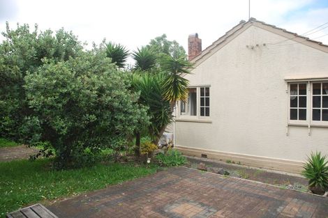 Photo of property in 357 Mount Albert Road, Mount Roskill, Auckland, 1041