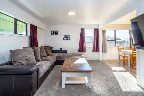 Photo of property in 57 Cologne Street, Martinborough, 5711