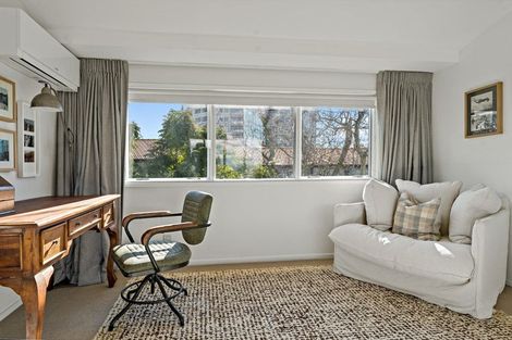 Photo of property in 6l Carlton Gore Road, Grafton, Auckland, 1023