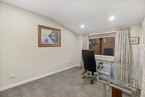 Photo of property in 26 Harbour View Road, Omokoroa, 3114