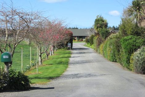 Photo of property in 187 High Street, Bulls, 4818