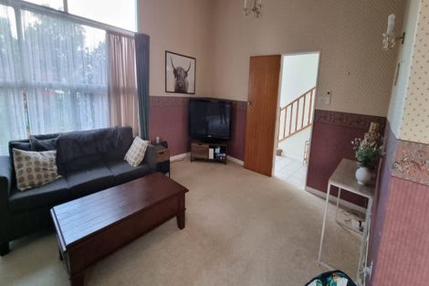 Photo of property in 5 Belgrave Place, Awapuni, Palmerston North, 4412