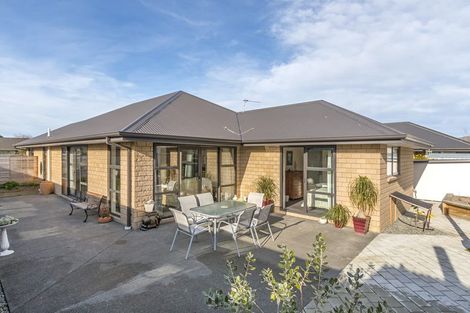 Photo of property in 30 Merrilees Place, Linwood, Christchurch, 8062