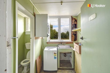 Photo of property in 41 Greenwich Street, Waihola, Milton, 9073