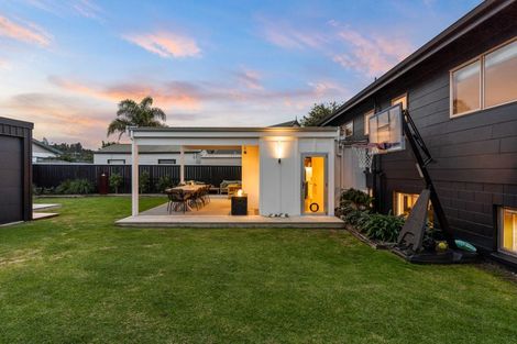 Photo of property in 105 Blane Place, Whangamata, 3620