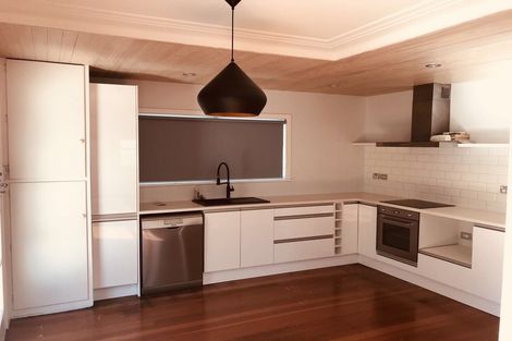 Photo of property in 2/26 Tonar Street, Northcote, Auckland, 0627