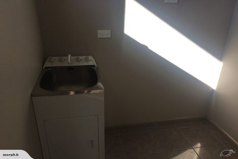 Photo of property in 33 Trigg Crescent, Taradale, Napier, 4112