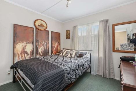 Photo of property in 6 Coast Road, Wainuiomata, Lower Hutt, 5014