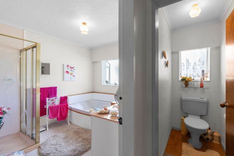 Photo of property in 154 Winchester Street, Levin, 5510