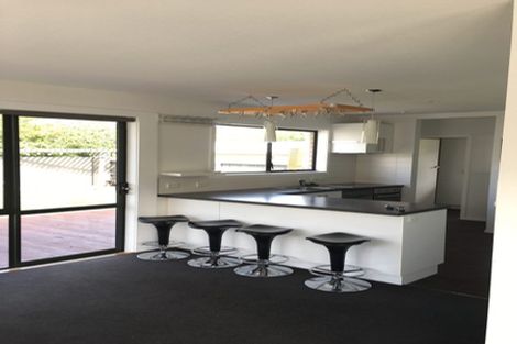 Photo of property in 10 Blossomdale Place, Bishopdale, Christchurch, 8053