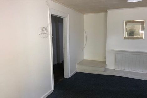 Photo of property in 80 Shakespeare Road, Bluff Hill, Napier, 4110