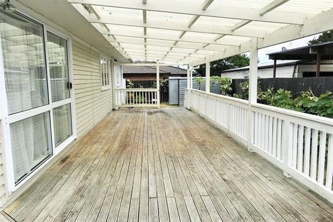 Photo of property in 40 Cosgrave Road, Papakura, 2110