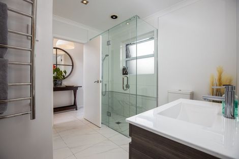 Photo of property in 293a Carrington Street, Vogeltown, New Plymouth, 4310