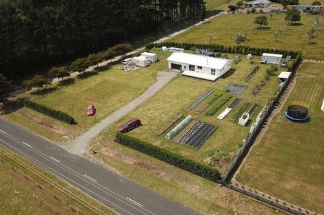 Photo of property in 636 Inland Road North, Onaero, Waitara, 4383
