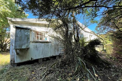 Photo of property in 14 Tarata Street, Kaka Point, 9271