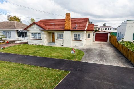 Photo of property in 13 Bell Street, Hamilton East, Hamilton, 3216