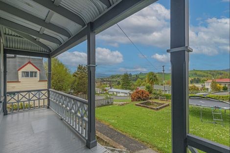 Photo of property in 64 Kiwi Road, Taihape, 4720