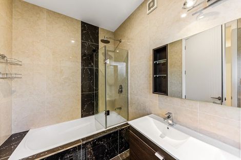 Photo of property in 44a Bannings Way, Hobsonville, Auckland, 0618