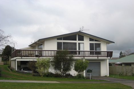 Photo of property in 23 Tiverton Crescent, Whalers Gate, New Plymouth, 4310