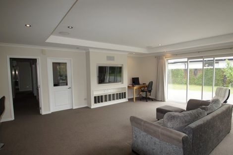 Photo of property in 9b Sterling Drive, Prebbleton, 7604