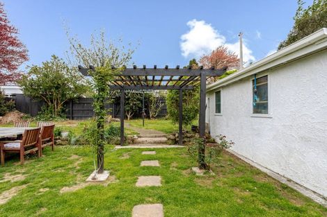 Photo of property in 38 Queen Street, Dannevirke, 4930