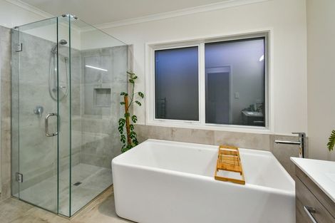 Photo of property in 64 Harriet Johnston Drive, Pokeno, 2402