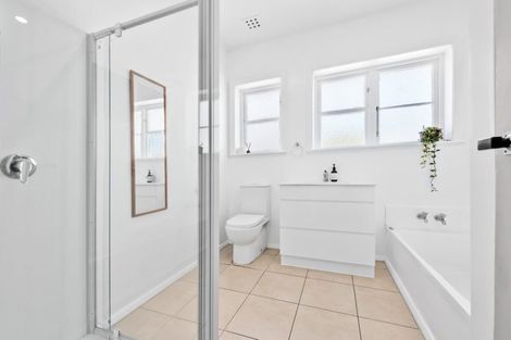 Photo of property in 3 Galway Street, Waterloo, Lower Hutt, 5011