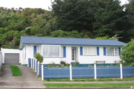 Photo of property in 35 Christchurch Crescent, Kelson, Lower Hutt, 5010