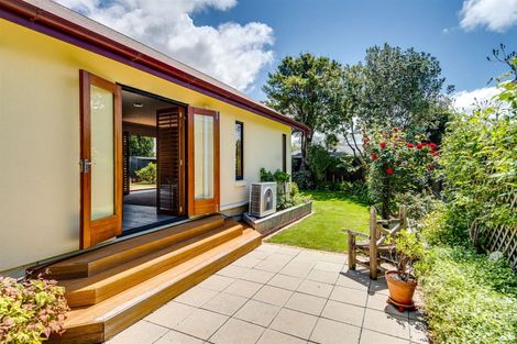 Photo of property in 44 Reynolds Road, Havelock North, 4130