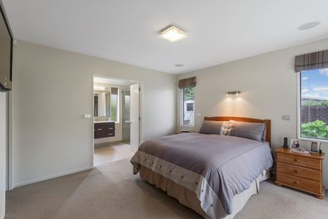 Photo of property in 40 Worsleys Road, Cracroft, Christchurch, 8025