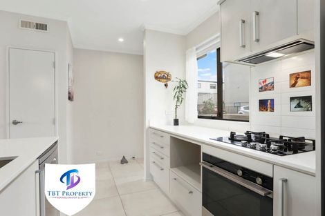 Photo of property in 14 Kamana Road, Flat Bush, Auckland, 2019