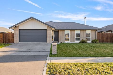 Photo of property in 14 Longcot Drive, Rolleston, 7615