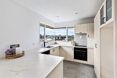 Photo of property in 32 Surfers Place, North New Brighton, Christchurch, 8083