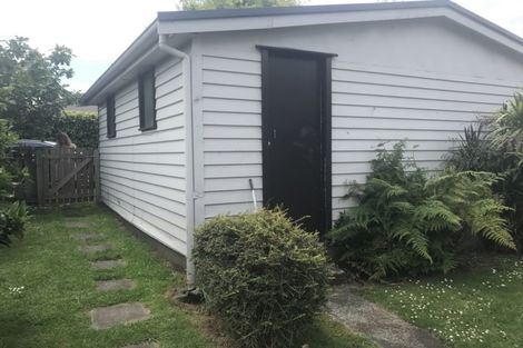 Photo of property in 27 Lambeth Road, Mount Eden, Auckland, 1041