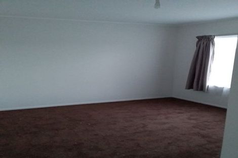 Photo of property in 2/48 Greenpark Road, Penrose, Auckland, 1061