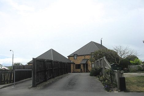 Photo of property in 34 Saint Pauls Place, Burwood, Christchurch, 8083