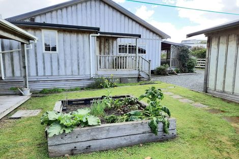 Photo of property in 6 Beachcomber Road, Mangawhai Heads, Mangawhai, 0505