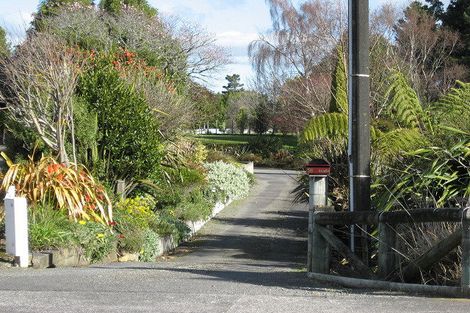 Photo of property in 18 Calico Line, Marton, 4710