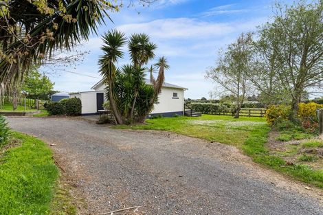 Photo of property in 18 Brian Wood Lane, Karaka, Papakura, 2580