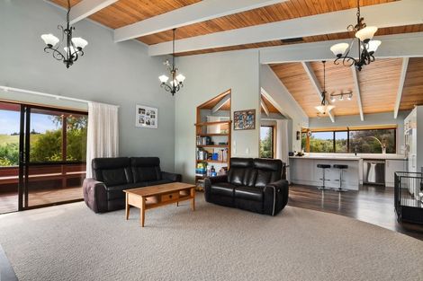 Photo of property in 10 Hewetson Road, Upper Moutere, 7175