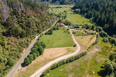 Photo of property in 538 Riwaka-sandy Bay Road, Kaiteriteri, Motueka, 7197