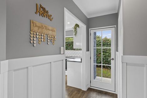 Photo of property in 72c Parris Street, Waitara, 4320