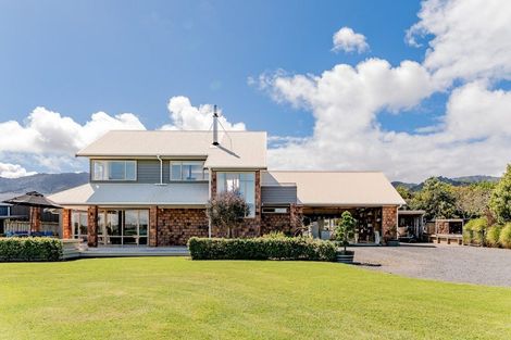 Photo of property in 13 Koromiko Drive, Coromandel, 3506