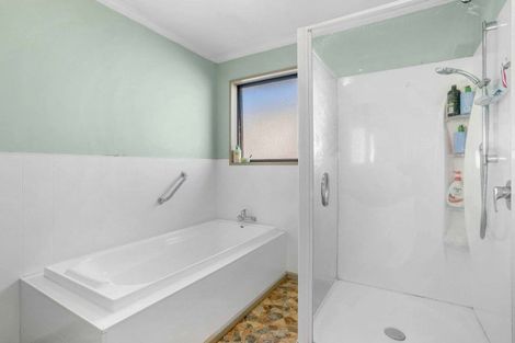 Photo of property in 6 Queen Street, Winton, 9720