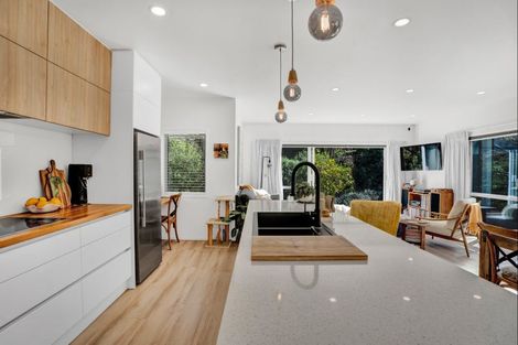 Photo of property in 14a Clawton Street, Westown, New Plymouth, 4310