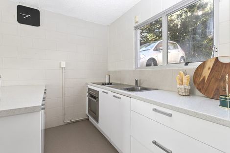 Photo of property in 2/4 Moana Street, Frankton, Hamilton, 3204